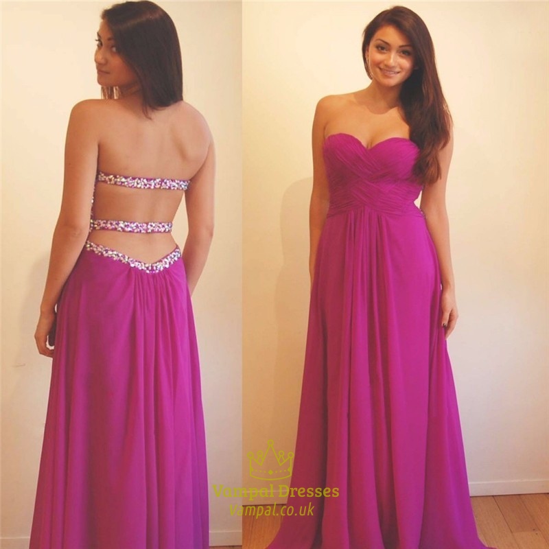 Gerafftes trägerloses Brautkleid mit Empire-Taille, Perlen und offenem Rücken