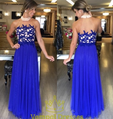 Königsblaues langes Abendkleid mit Spitzenverzierung, Halterneck und hohem Kragen
