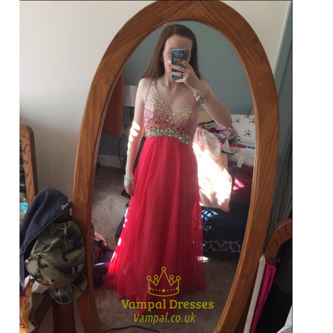 Rotes ärmelloses Chiffon-Abendkleid in Bodenlänge mit V-Ausschnitt und Perlenbesatz