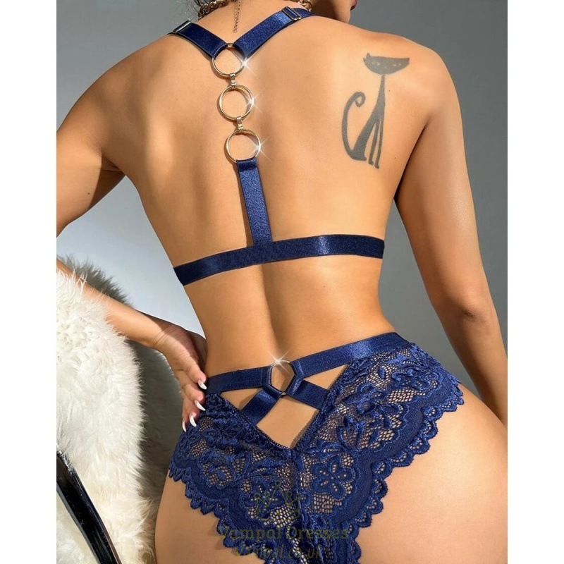 Lace Lingerie Set With Metal Ring Decoration Thong Two-Piece