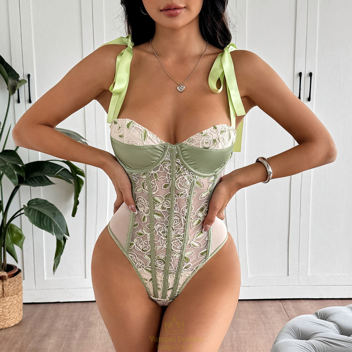 Mesh-bestickter Bodysuit mit Stahlring-Träger, Slim Fit
