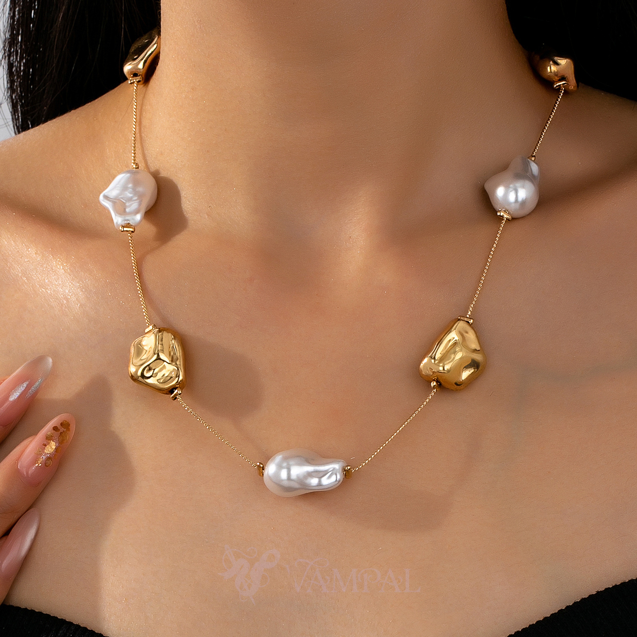YLC-XL-2275 Gold Necklace Minimalist Irregular Faux Pearl Chain Necklace For Women