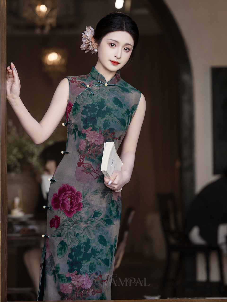 Water Cloud Purple Sleeveless Chinese Style Long Qipao Dress