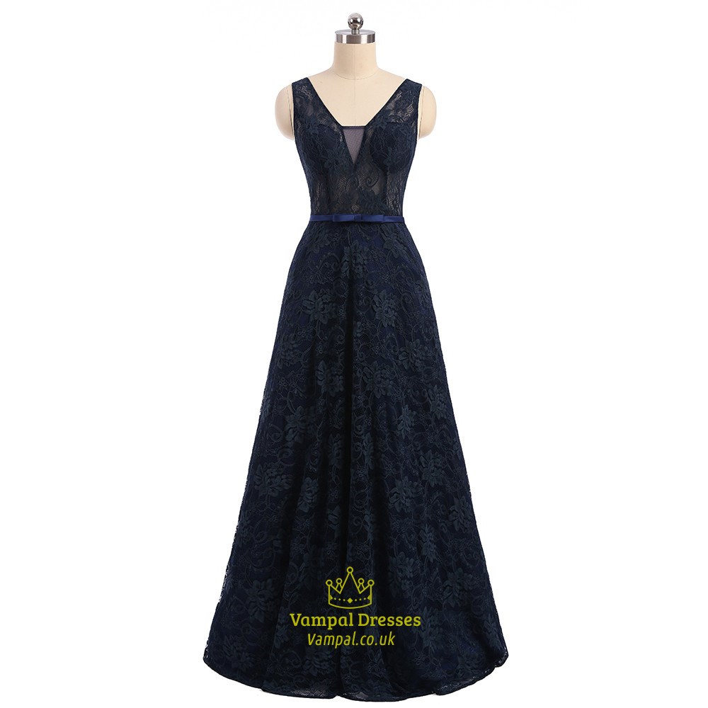 Dunkelmarineblaues Ärmelloses V-Rücken Spitze Bodenlanges Abschlussballkleid