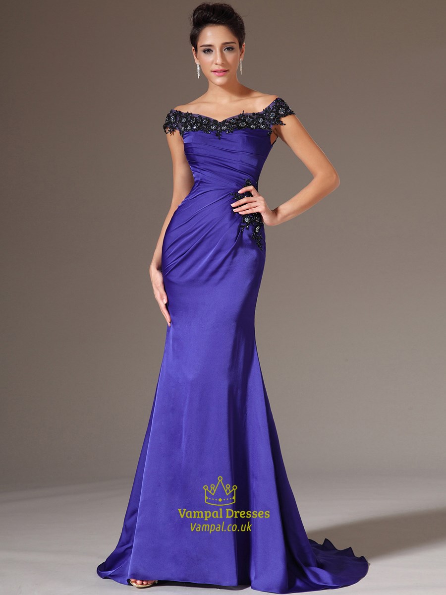 Royalblaues ärmelloses Perlen-Sheath-Abschlussballkleid mit Schleppe