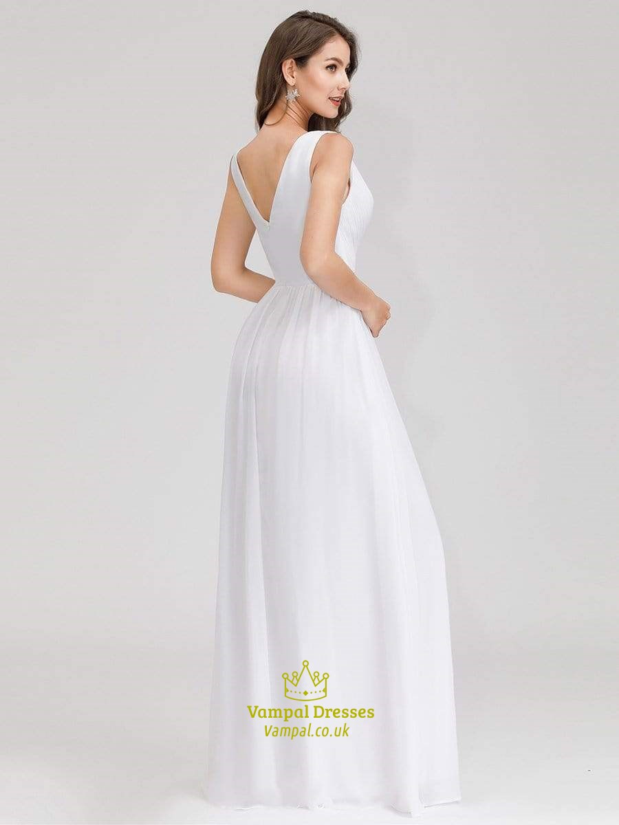 Weißes ärmelloses Abendkleid aus Chiffon im A-Linien-Stil mit Illusion-V-Ausschnitt und Raffungen