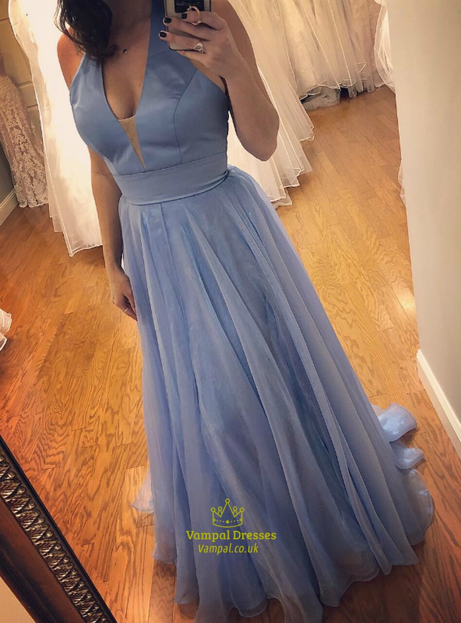 Tiefes V-Ausschnitt Halter Organza bodenlanges Prom Dress mit offenem Rücken