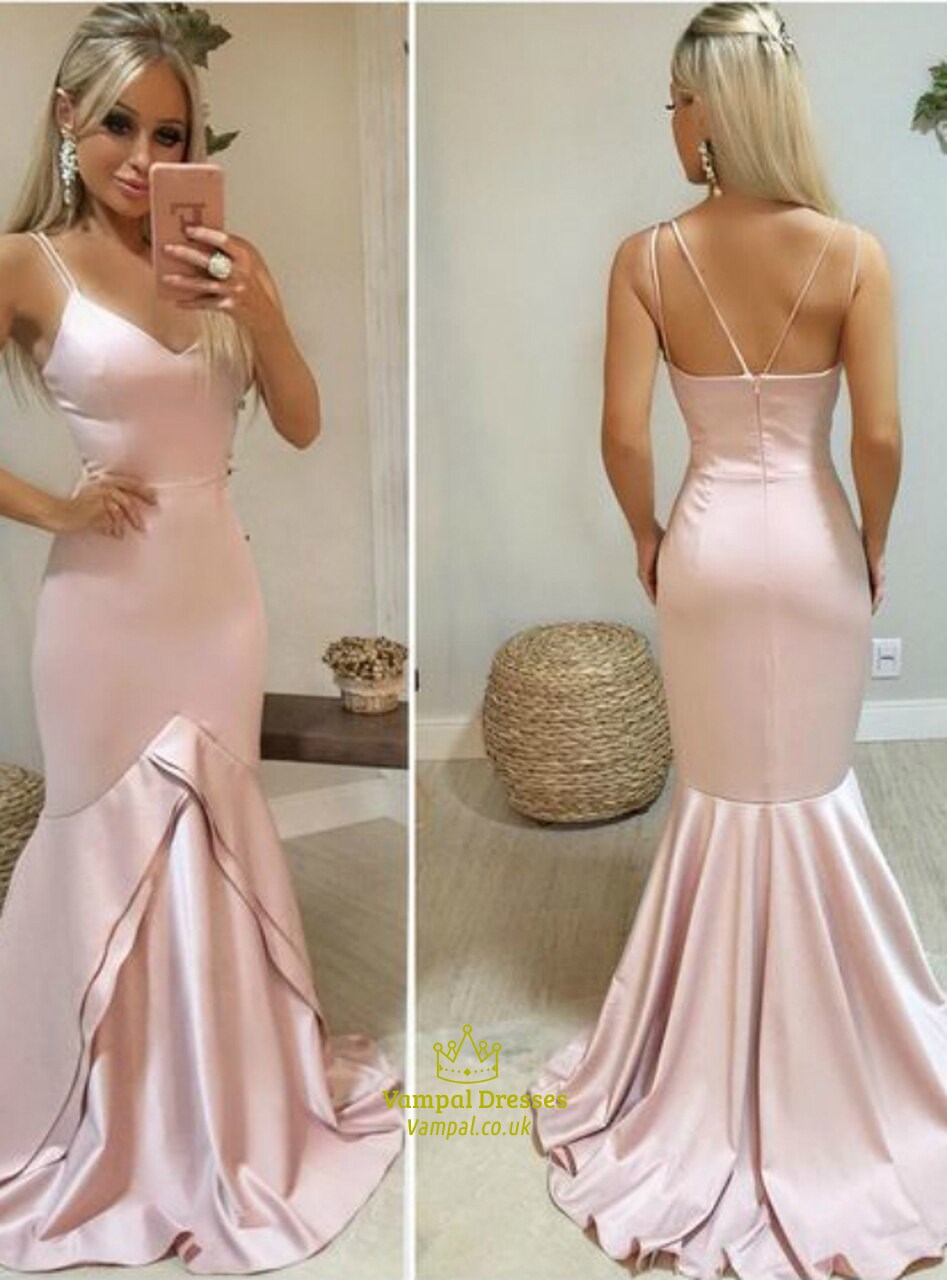 Meerjungfrau-Abend-Abschlussballkleid mit V-Ausschnitt, Rüschen und doppelten Trägern