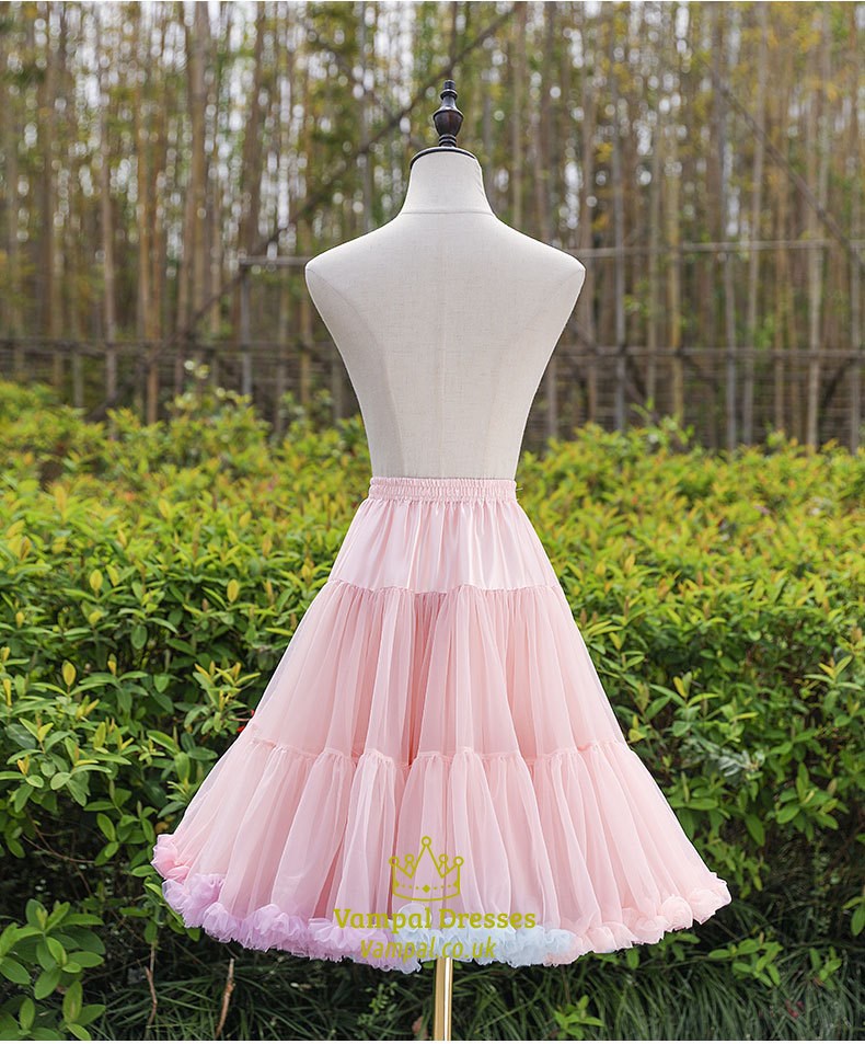 Regenbogen-Wolken-Lolita-Cosplay kurzer flauschiger Petticoat
