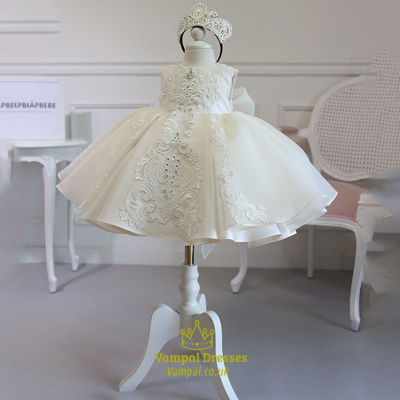 Ivory Lace Applique Embellished Organza Flower Girl Dress With Bowknot