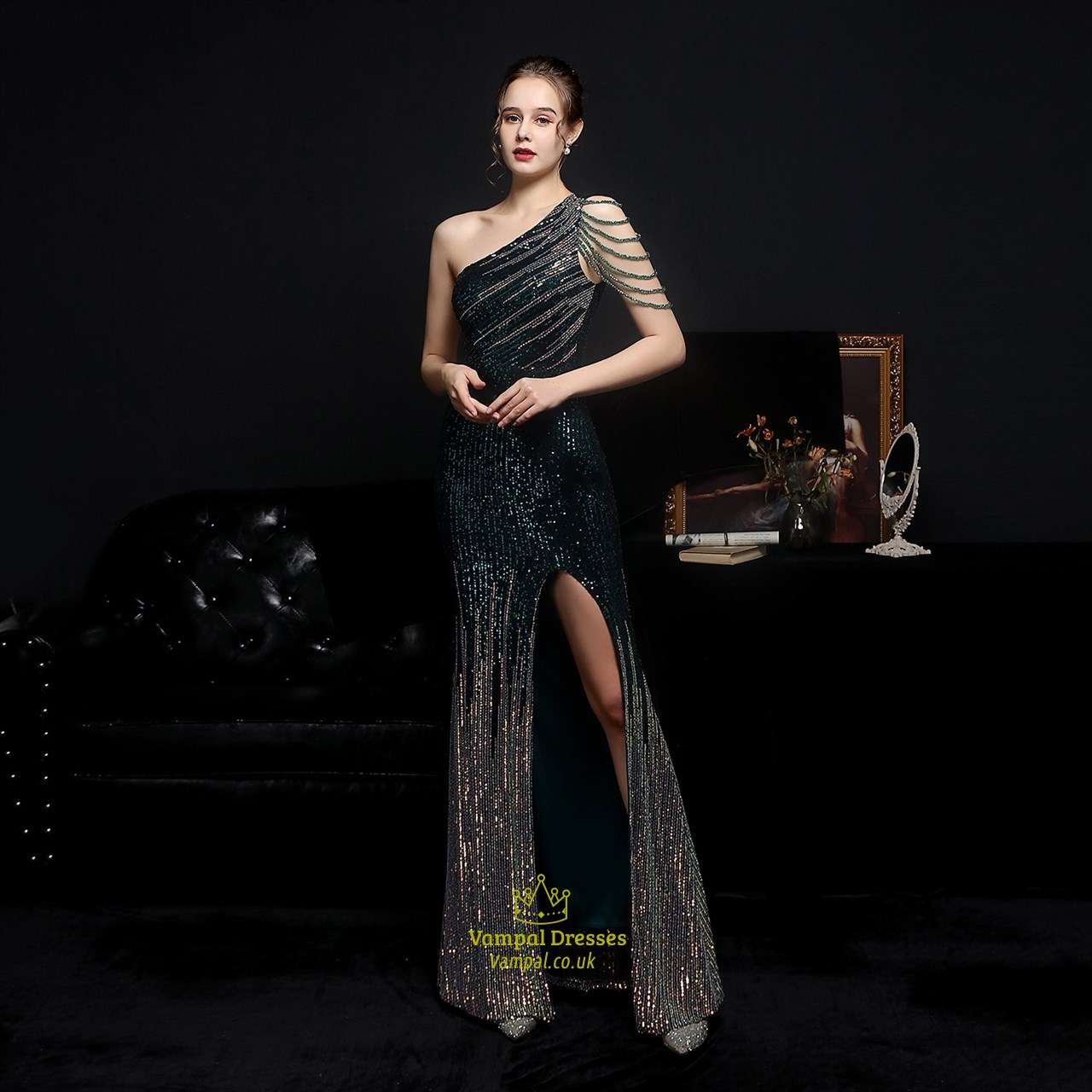 Ein-Schulter Pailletten Prom Dress mit Frontschlitz und Perlen