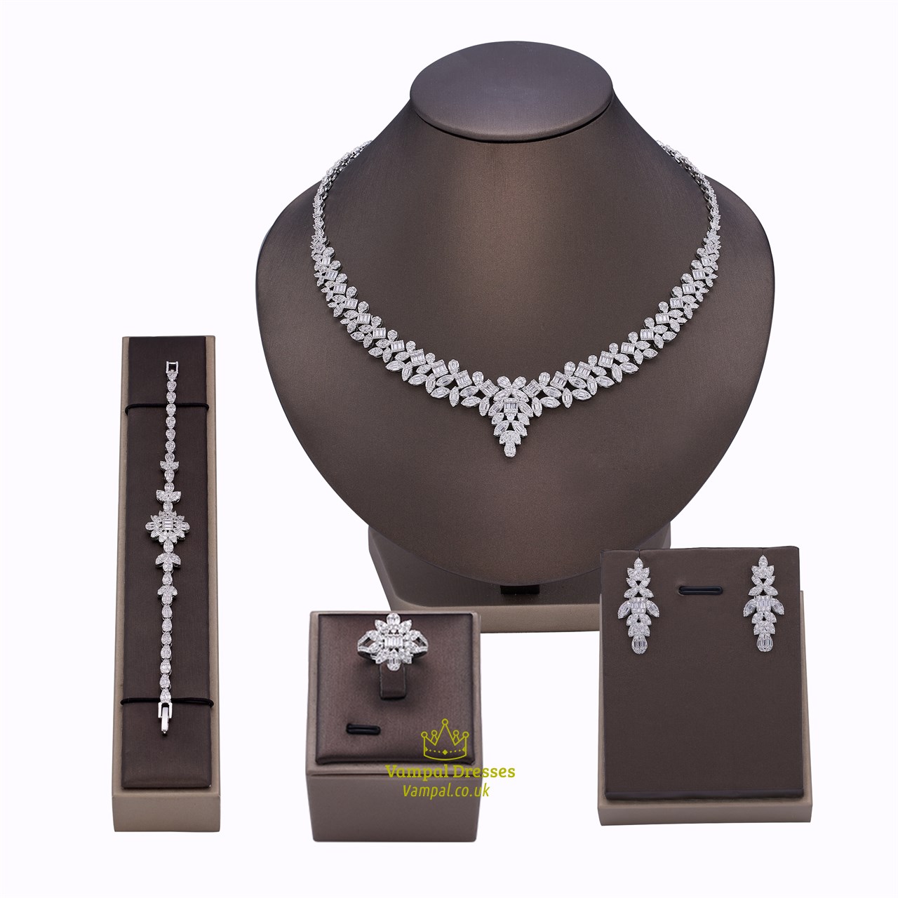 White Luxury Cubic Zirconia Bridal Jewelry Set With Earrings Bracelet Ring