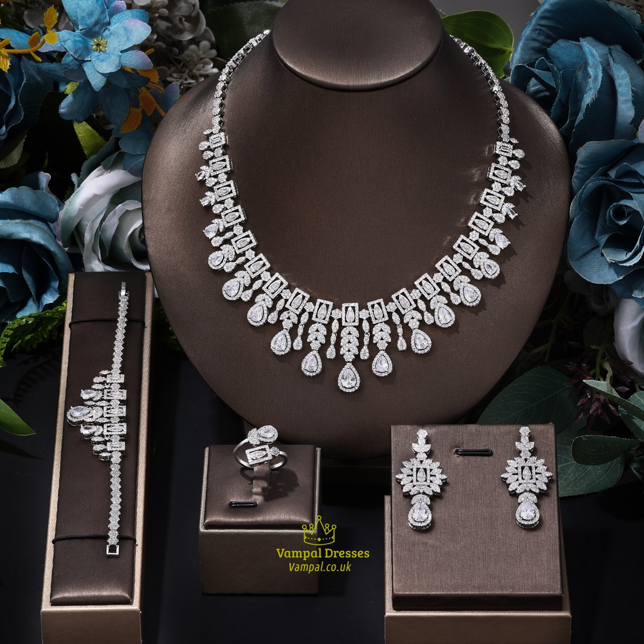 White Luxury Women Jewelry Elegant Shape Bridal Cz Necklace Earrings Bracelet Ring Jewelry Sets & M Big Wedding Jewelry Sets For Bride