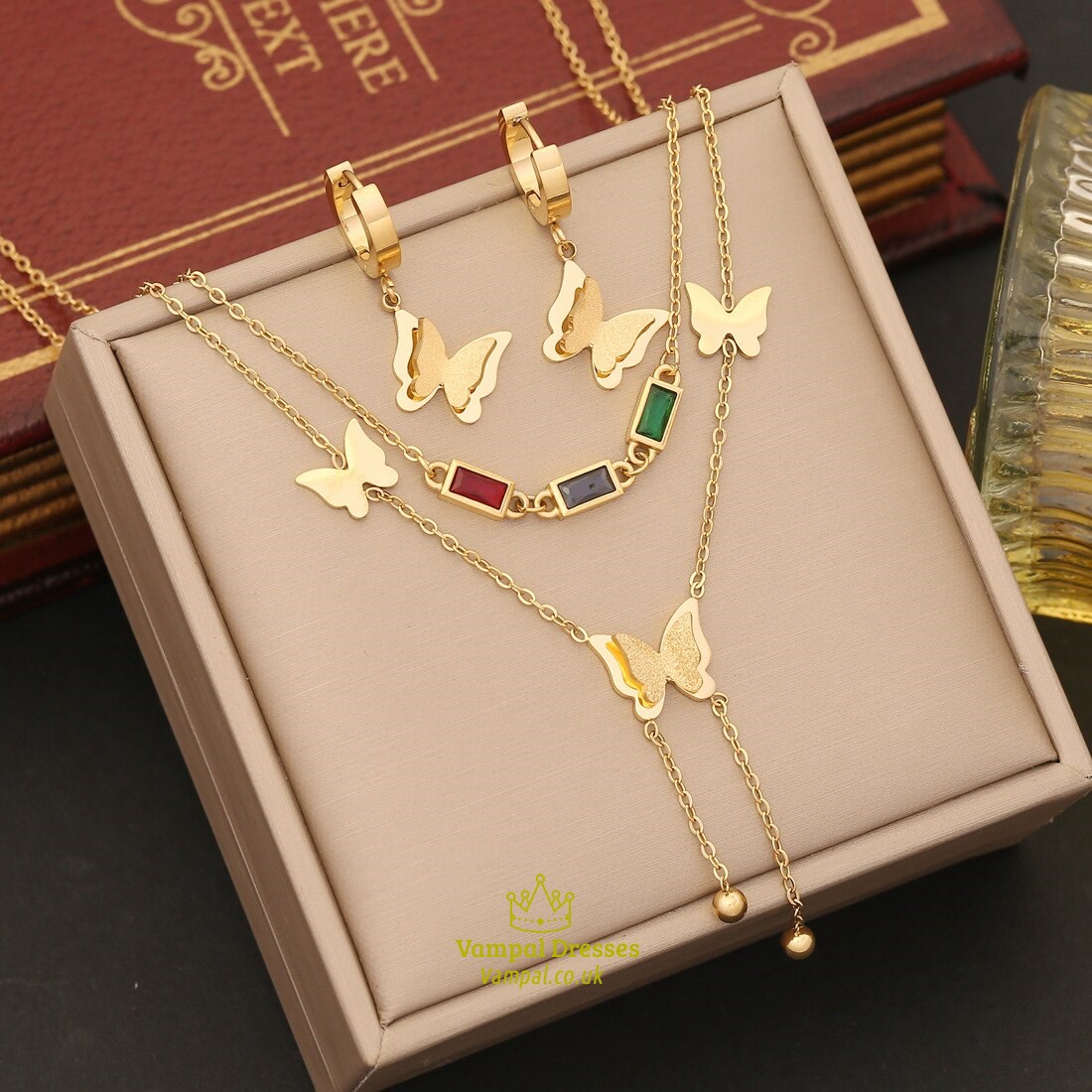 Zircon Butterfly Necklace With Stainless Steel Clavicle Chain