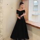 wine Red V-Neck Velour Evening Dress: Elegant Simplicity For Formal Occasions