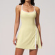 High-Waist-Yoga-Romper mit Tights und Tennisrock