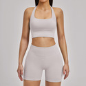 Nahtloses Yoga Set mit High Waist Cycling Shorts