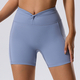 V-Cross Waist Yoga Shorts mit Scrunch Butt für Damen