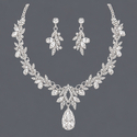 light Luxury Rhinestone Floral Necklace Earrings 3-Piece Set