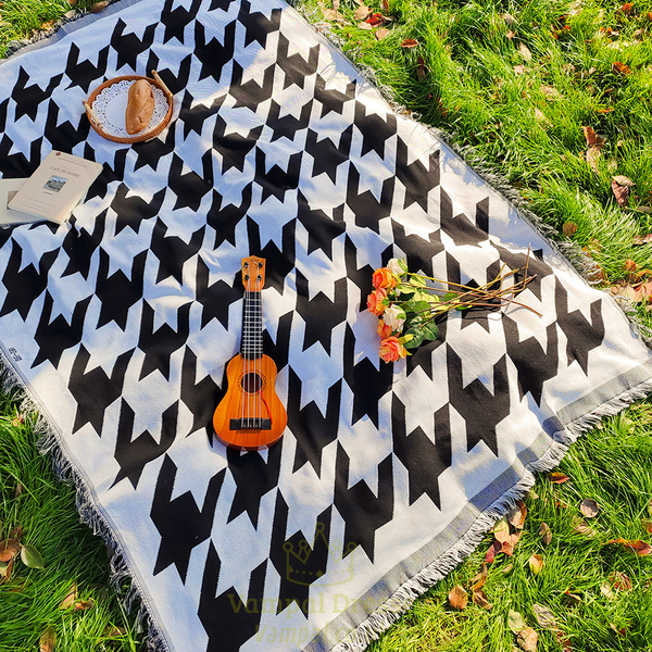 bohemian Knitted Picnic Blanket Moisture-Proof Outdoor Camping Mat