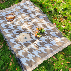 Large Houndstooth Light Coffee