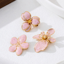 vintage Pink Flower Brooch Irregular Three-Petal Pin