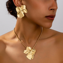 golden yellow personalized Irregular Pleated Stud Earrings And Pendant Necklace Set