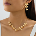gold elegant Gold Metal Flower Earrings And Necklace Set