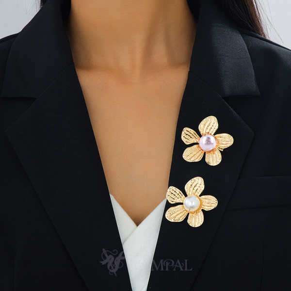 Simple Fresh Inlaid Flower Brooch For Women