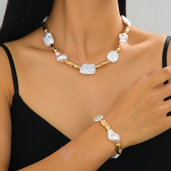 YLC-TZ-2672 Gold Set Irregular Pearl Beaded Necklace Bracelet Set For Women