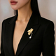 YLC-XZ-2859 Gold Brooch Ginkgo Leaf Pearl Brooch Vintage Gold Brushed Pin For Women