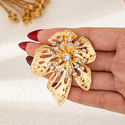 YLC-XZ-2228 Gold Brooch Retro Inlaid Flower Brooch Elegant Women's Party Accessory