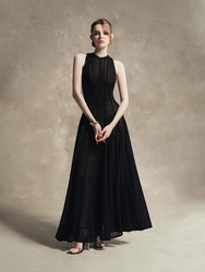 Black (Sleeveless)
