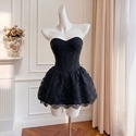 Besticktes Spitzen-Blumen-Korsett-Mini-Kleid mit 3D-Knospen