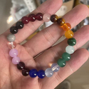 Regenbogen-7-Chakra-Armband aus natürlichem Stein mit Perlen