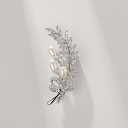 X2232-4-190 Silver White Shell Pearl