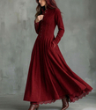 Französisches Vintage-Kleid aus Wildlederimitat mit Spitzenbesatz