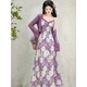 Schweres wasserlösliches Spitzen-Neckholder-Kleid mit Sonnenschutz-Cardigan