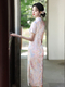 Kleines Frühlingslicht chinesischer Stil Brokat Qipao Kleid tailliert Sommer