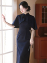 Qing Shan - Blau Set elegantes marineblaues zweiteiliges Cheongsam Midikleid