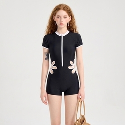 Short-Sleeve Wide-Cut