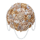 Brautbouquet aus Bandrosen mit Perlen- und Diamantanhänger