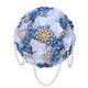 Brautbouquet aus Bandrosen mit Perlen- und Diamantanhänger