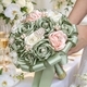 Bouquet de mariée en roses en ruban de satin 3D avec perles et strass