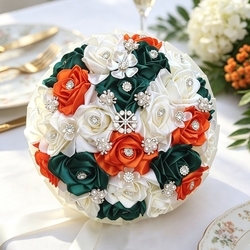 1 Cream, 1 Dark Green; 1 Cream, 1 Orange; Top Layer 1:1 (Diameter 23Cm*Height 25Cm)
