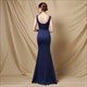 Illusion Ausschnitt Perlenverziertes rückenfreies Prom Dress