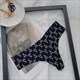 Low Waist Seamless Thong Panties With Heart Detail